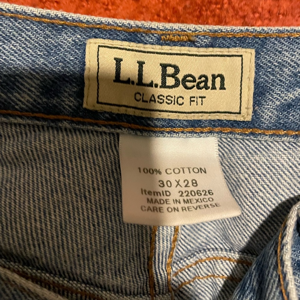 L.L.Bean Classic Fit Jeans 30 x 28